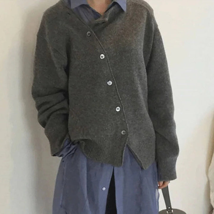 Damski oversize’owy dzianinowy kardigan, warstwowy sweter z dekoltem w serek
