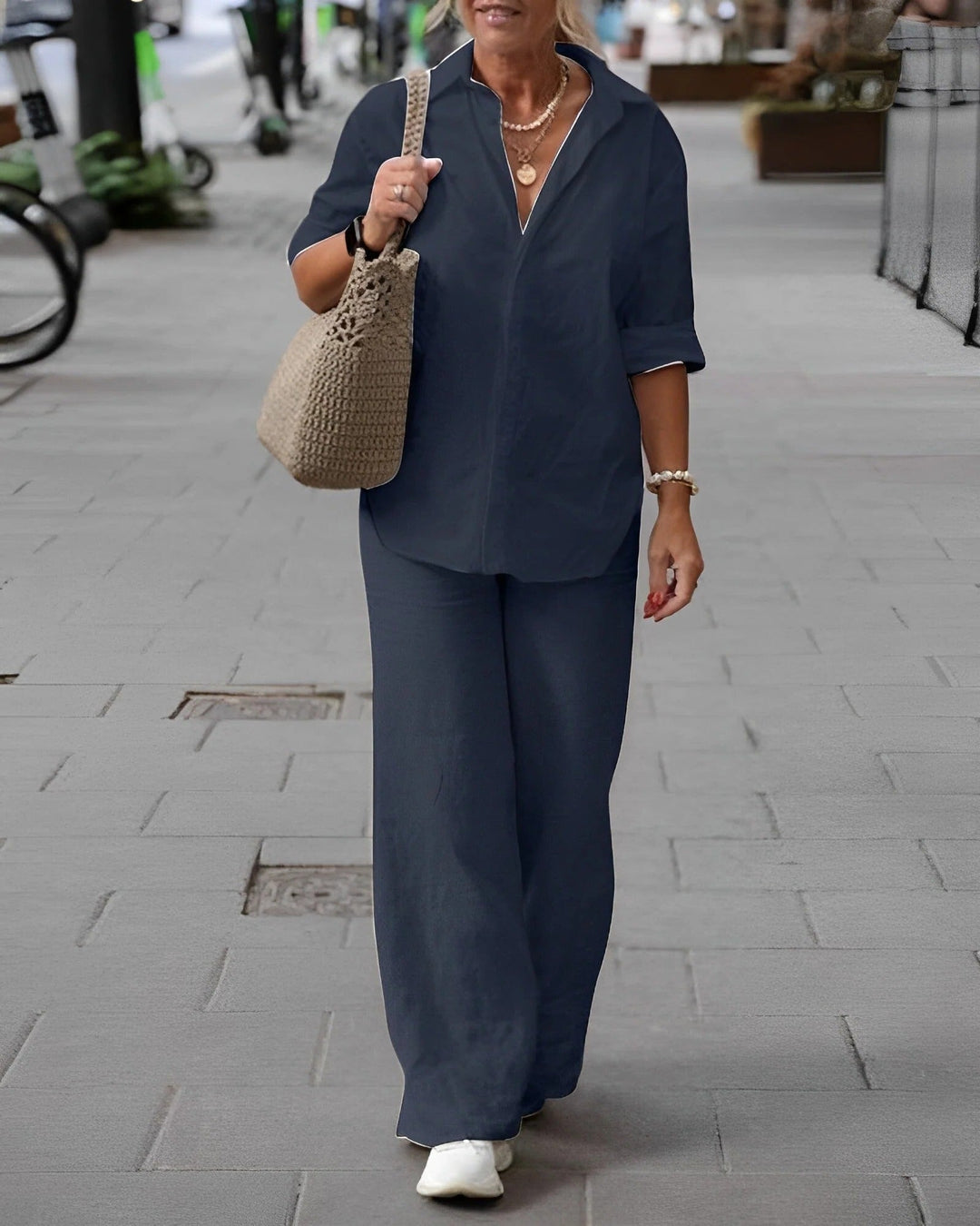 Ensemble deux pièces pour femme en lin, composé d’une chemise à manches longues et d’un pantalon