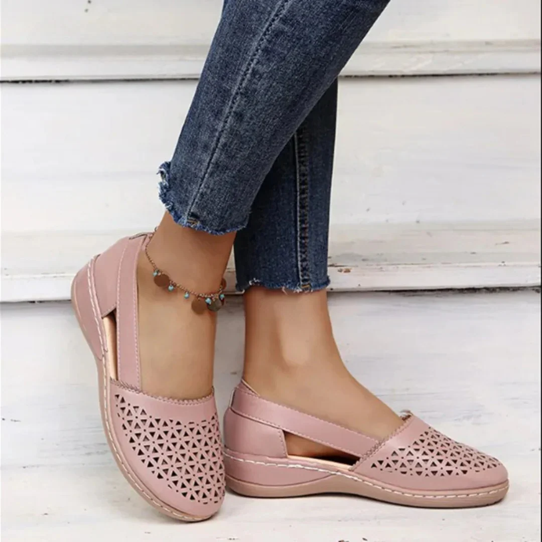 Women’s Leather Hollow-Out Flat Loafers