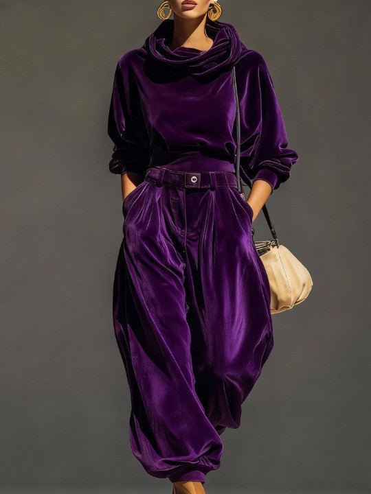 Ensemble pour femme composé d’un haut en velours à col bénitier et manches longues et d’un pantalon