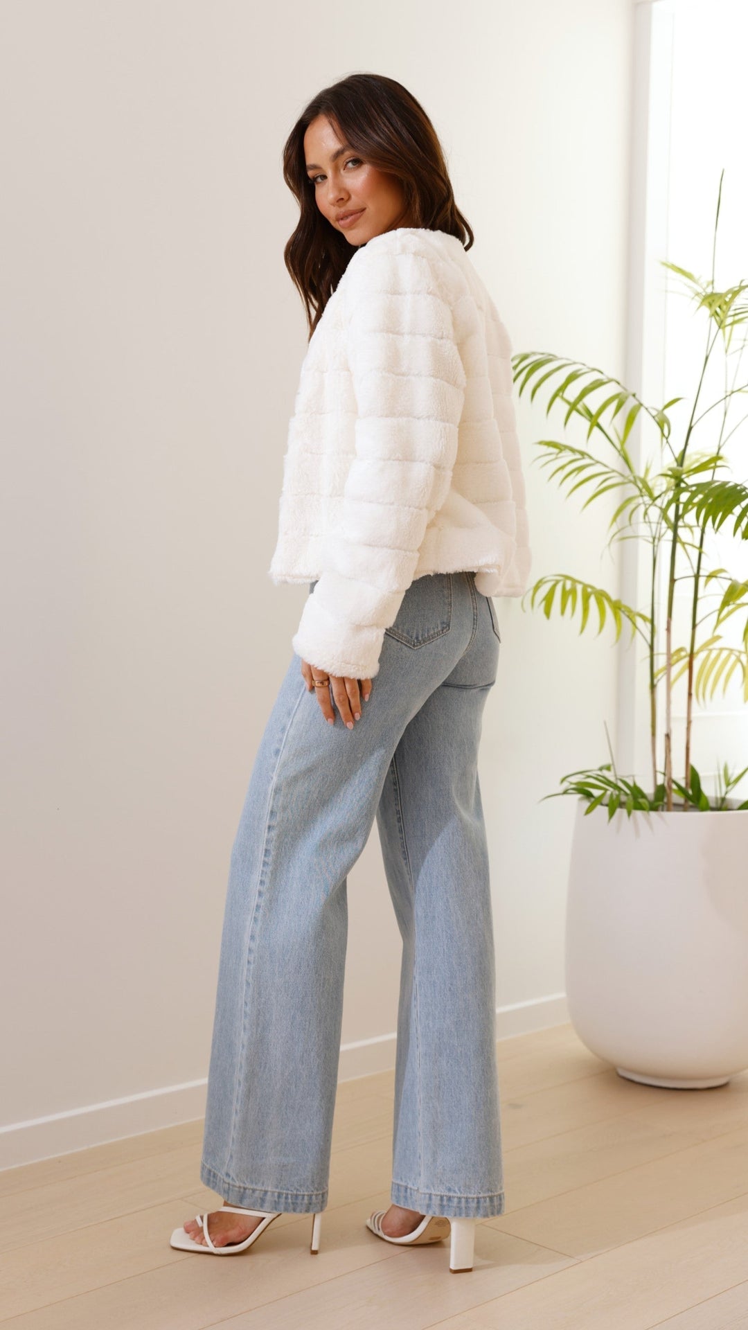 Women's Faux Fur Jacket Open Front Outerwear