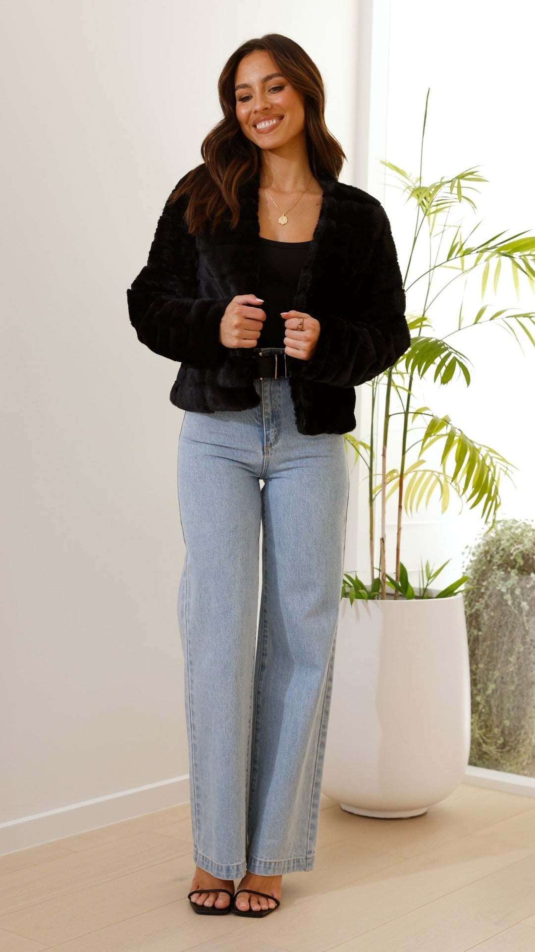 Women's Faux Fur Jacket Open Front Outerwear