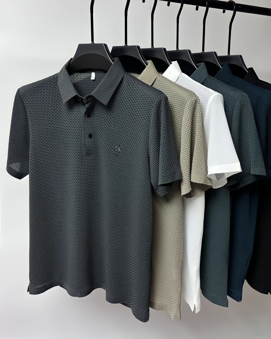Men's Slim Fit Textured Knit No-Iron Polo Shirt