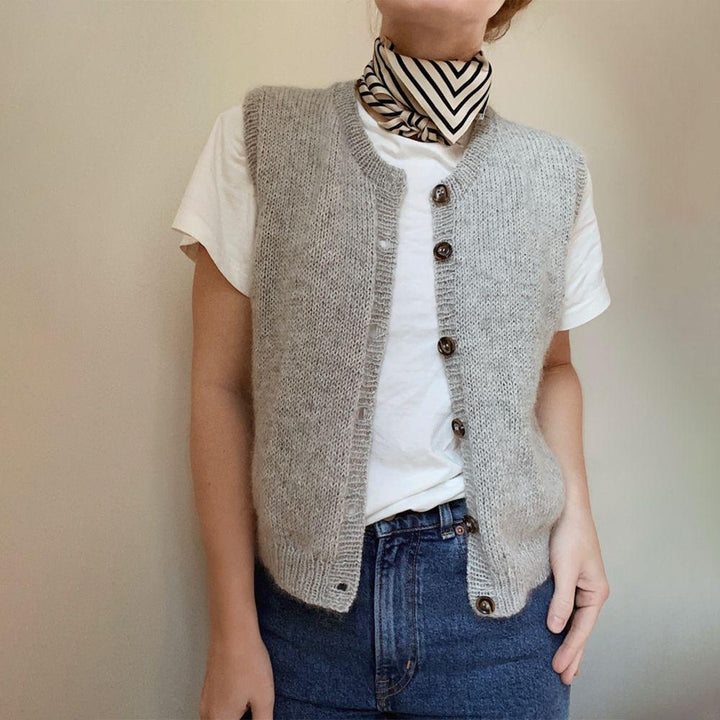 Women's Knit Sweater Vest Button Up Sleeveless Waistcoat