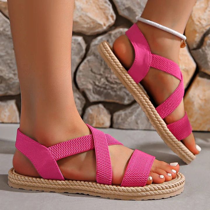 Sandales espadrilles plates à brides croisées en maille pour femme