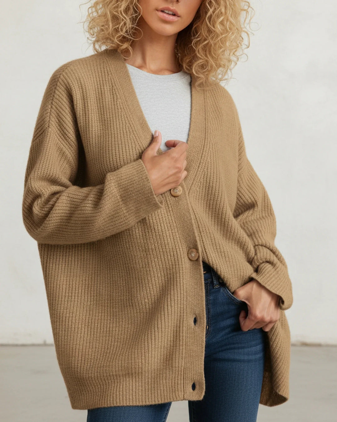 Dámský pletený kardigan z vlny, oversized, se zapínáním na knoflíky, otevřený přední díl